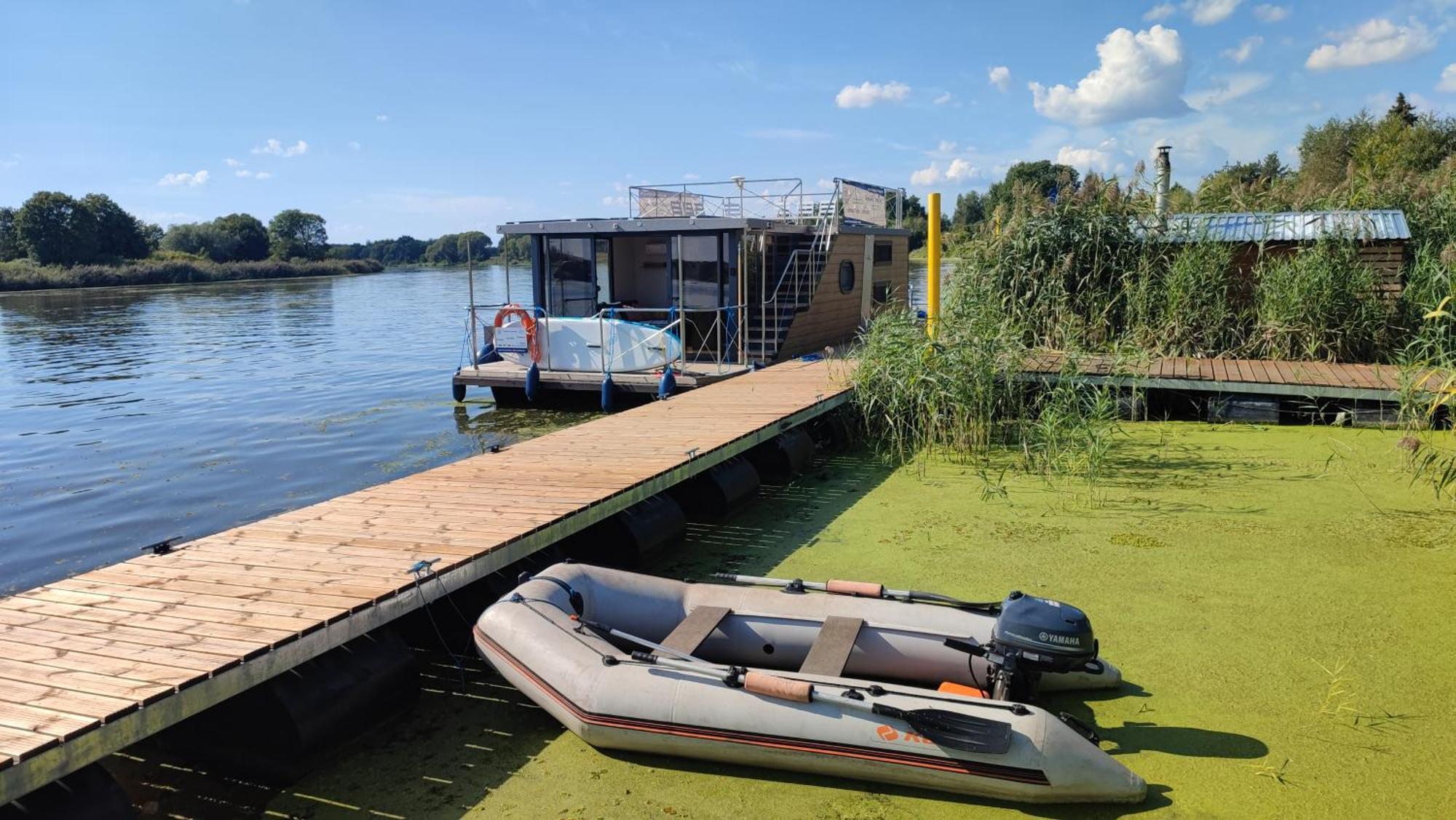 Silver Moon Na Skraju Rzeki Apartment Uraz (Trzebnica)